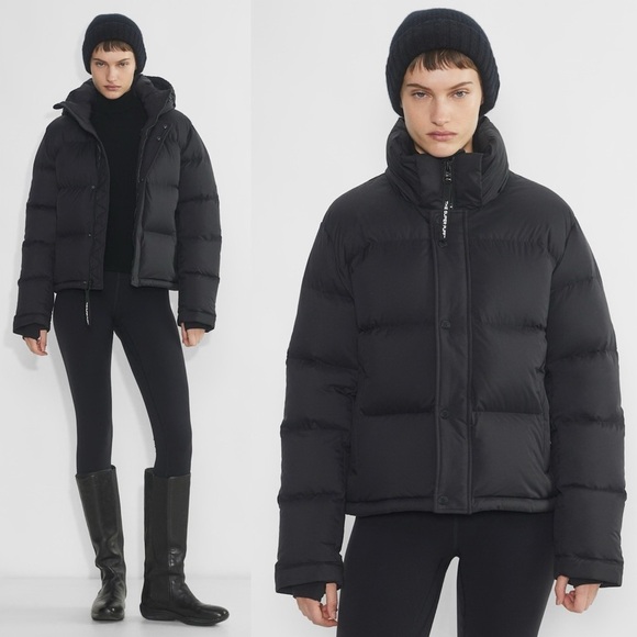 Aritzia- The Super Puff Shorty Black Puffer Jacket with Hood Size XL